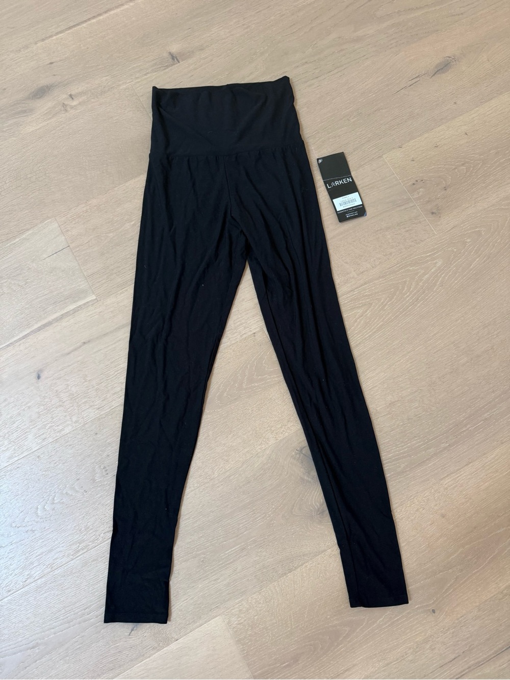 LARKEN SIGNATURE HIGH-WAISTED LEGGINGS MATERNITY & post partum